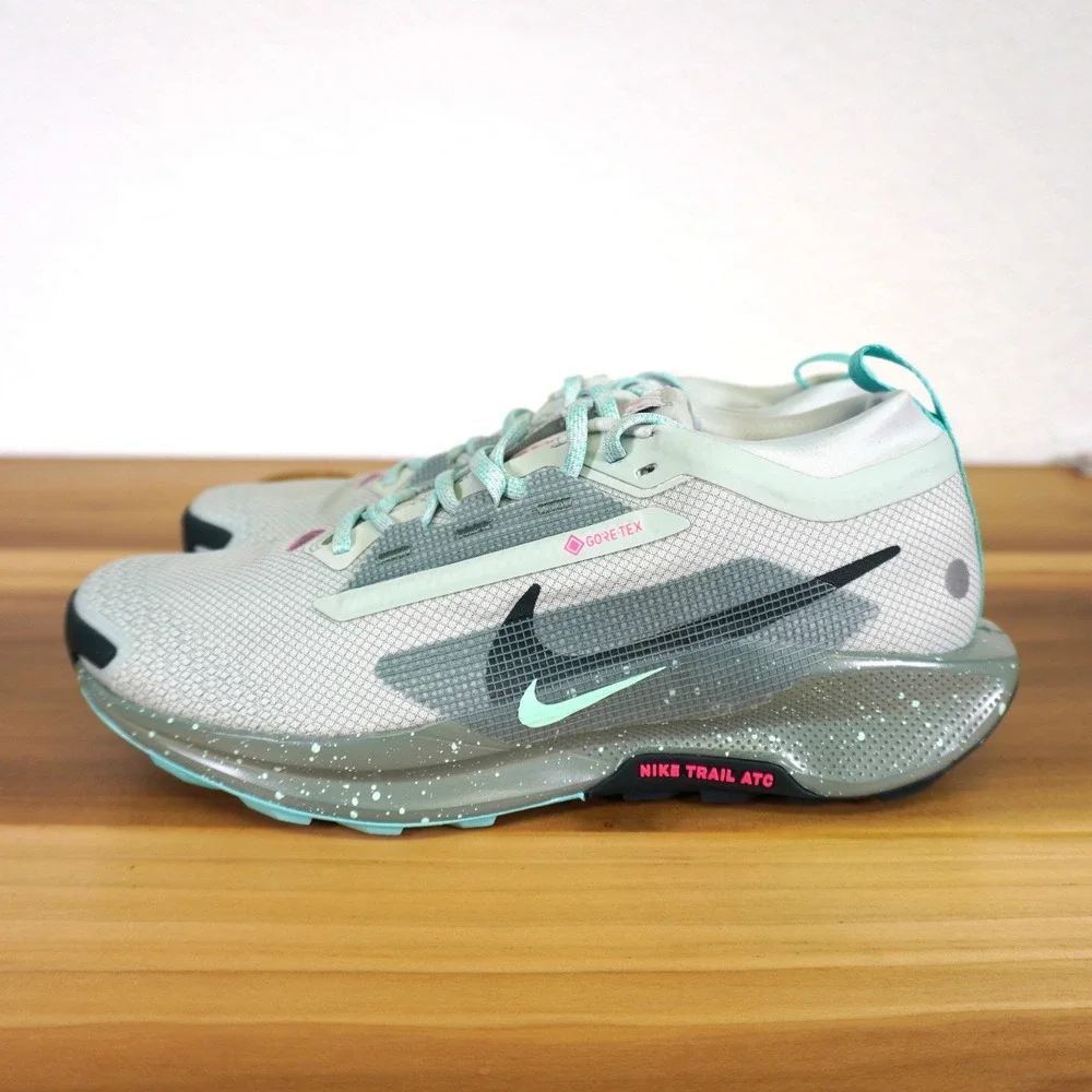 NEW Nike Pegasus Trail 5 GORE-TEX Mens 8.5 Grey Teal‎ Waterproof Running FQ0908